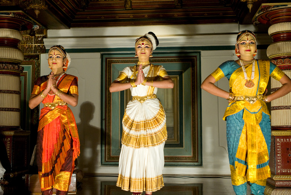 20080618-0002- Kalari Kovilakom dance